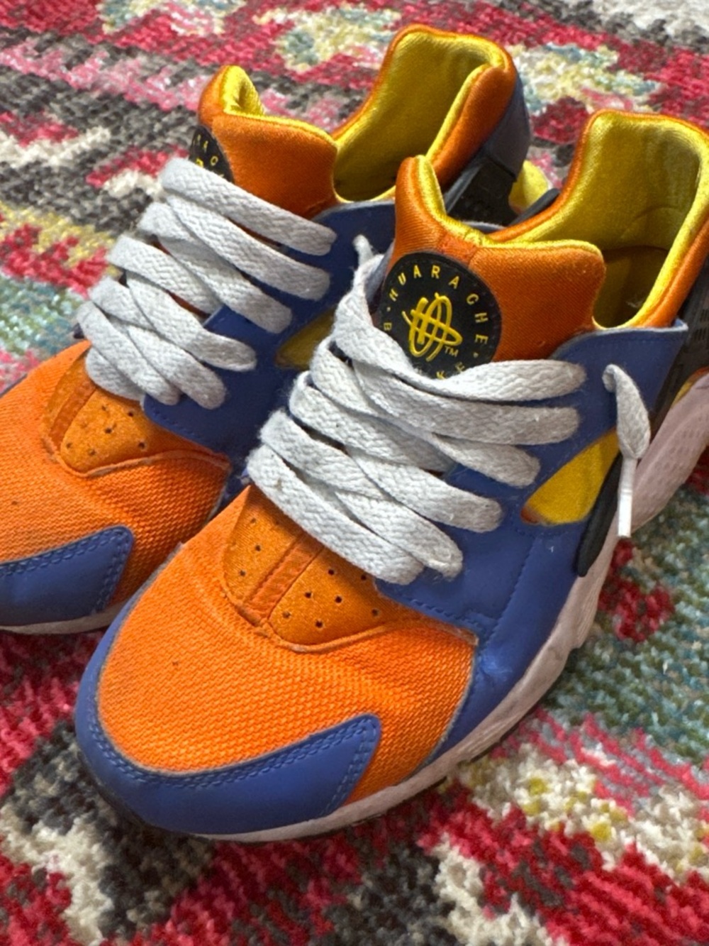 Nike Huarache sz 6